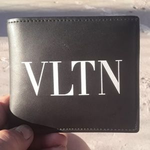 VALENTINO GARAVANI MENS WALLET